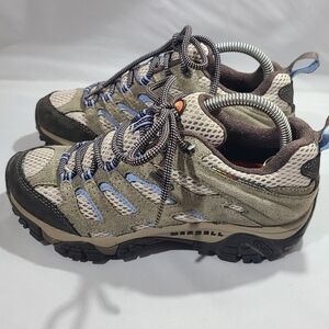 Womens Merrell Moab 3 Waterproof Hiking Shoes Size: 6.5 Color: Dusty Olive